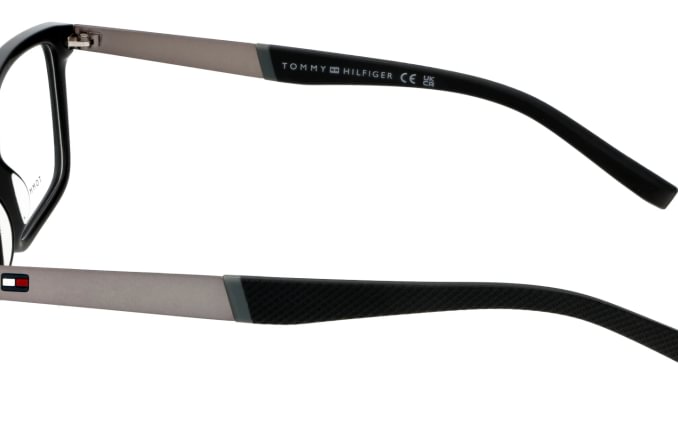 Tommy Hilfiger TH2084
