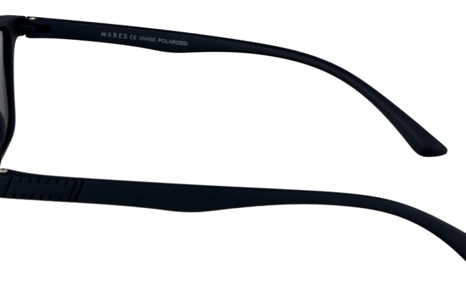 Hares HA5827